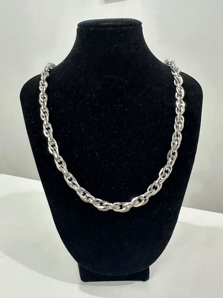 Cadena Bold Link 
