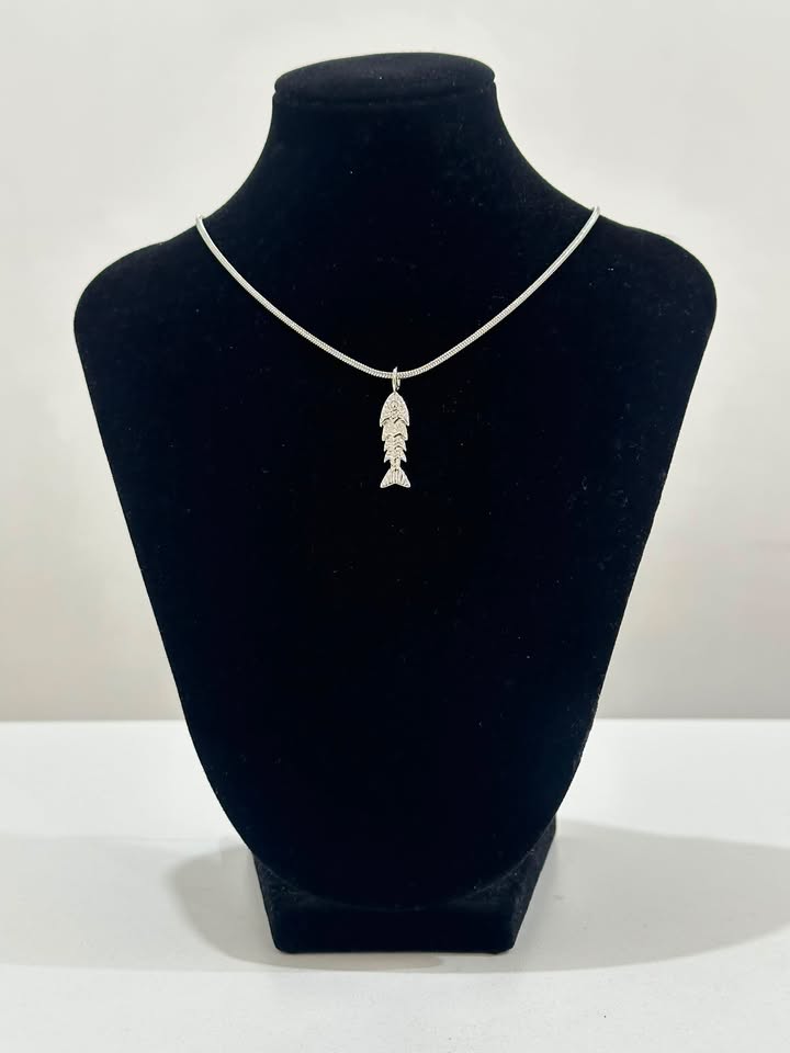 Collar Pez